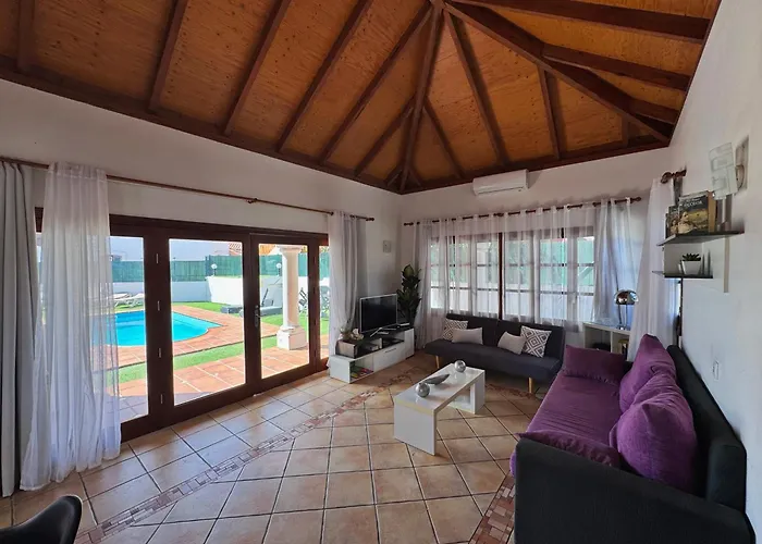 فيلة Villa Corralejo Beach *