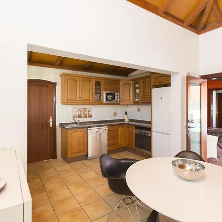 Вилла Villa Corralejo Beach Коральео